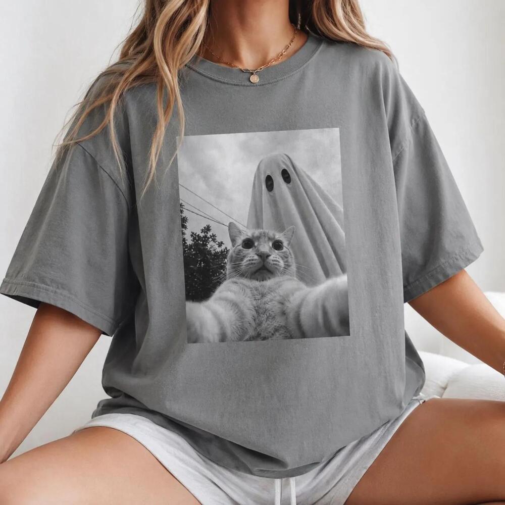 Funny Cat Selfie Halloween T-Shirt, Ghost bomb Tee, S, Cat Lover